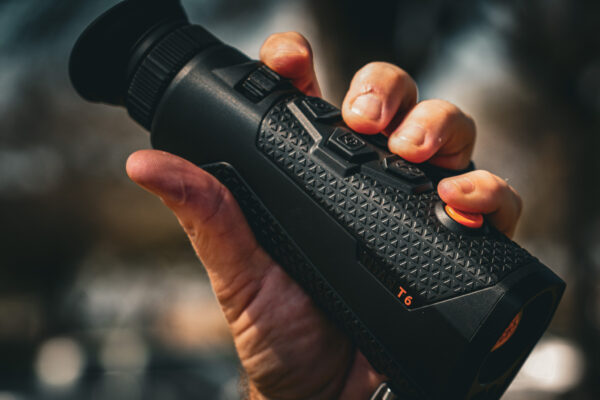RIX Titan T6 Thermal Monocular (Free 2x Extra Batteries, 4-Port Charger and Lanyard Included!) - Image 14